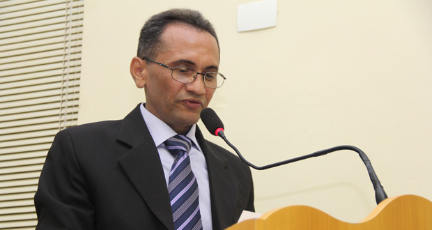 Pastor Raimundo cobra execução de lei contra pedofilia em cinemas de Araraquara