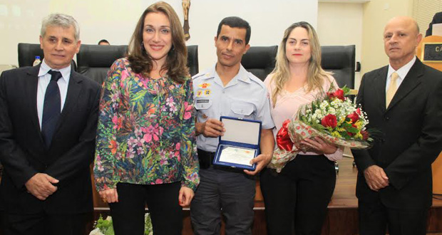 Policiais Rodoviários são homenageados na Câmara (Com vídeo)
