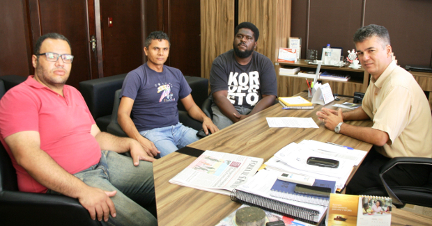 Jéferson Yashuda recebe diretores do Sindicato dos Empregados Rurais de Araraquara