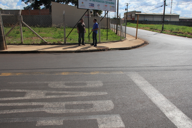 Avenida Cairbar Schutel precisa de atenção