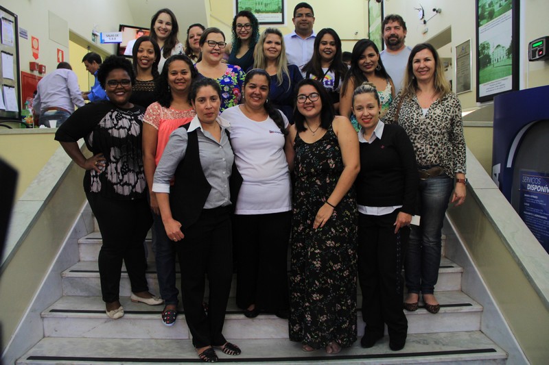 Aberta na Câmara Municipal a exposição "Mãe - Palavra Pequena, Significado Infinito"