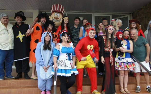 Grupo de amigos realiza ação social no Dia das Mães