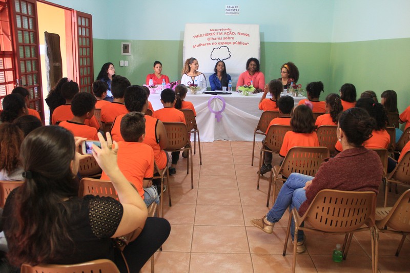 Centro de Educação recebe Mesa Redonda para debater a presença de mulheres nos espaços públicos