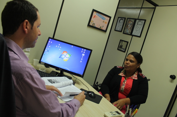 Roger Mendes se reúne com assessora de Políticas para Pessoas com Deficiência