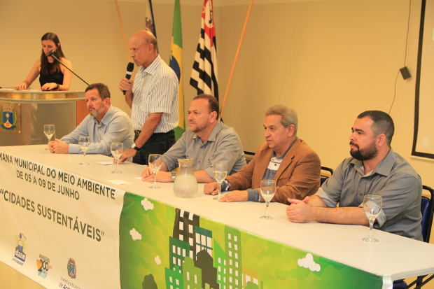 Palestra no Centro de Convenção abre Semana do Meio Ambiente