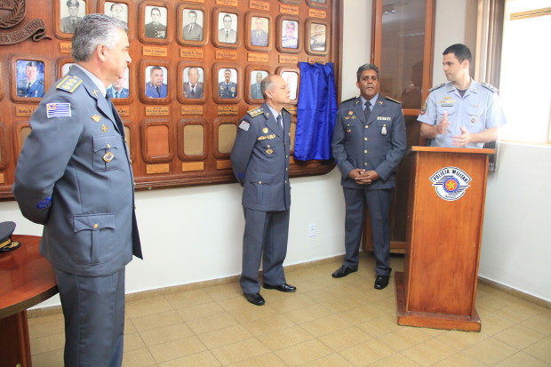 Com participação do Legislativo, comandante do 13º BPM/I é empossado
