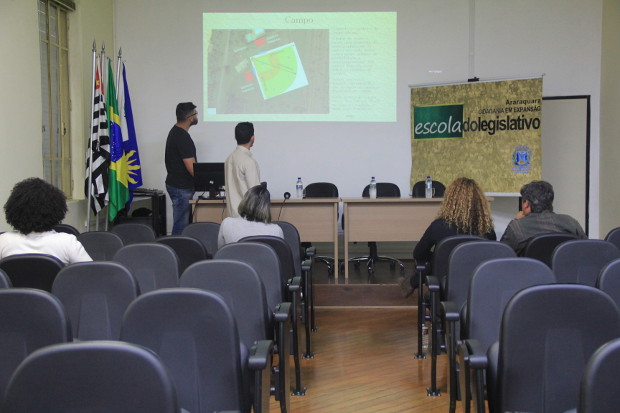 Black Birds apresentam a Dicão projeto de campo de treinamento no Pinheirinho