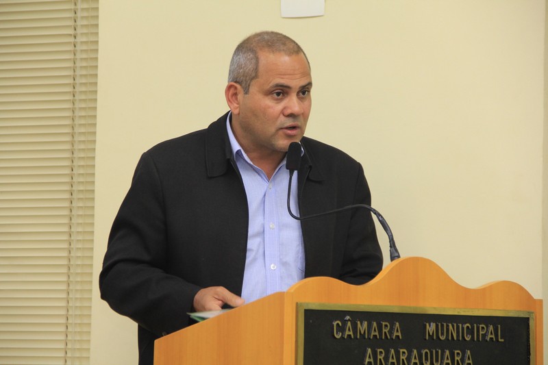 Projeto de Edio Lopes pode mudar a configuração da aplicação de agrotóxicos em Araraquara