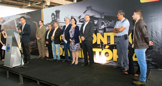 Vereadores participam de café da manhã no lançamento da Facira