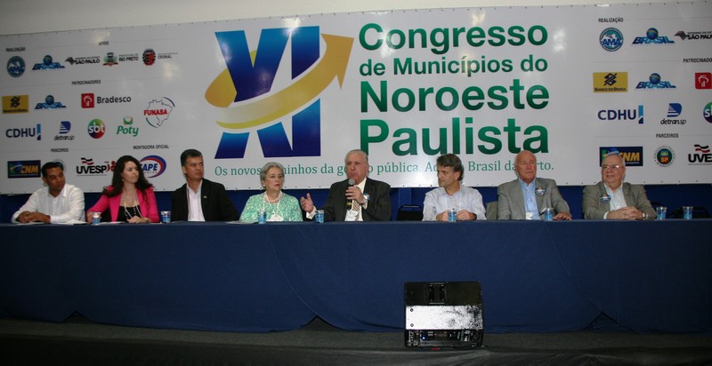 Yashuda participa de evento da Uvesp em São José do Rio Preto