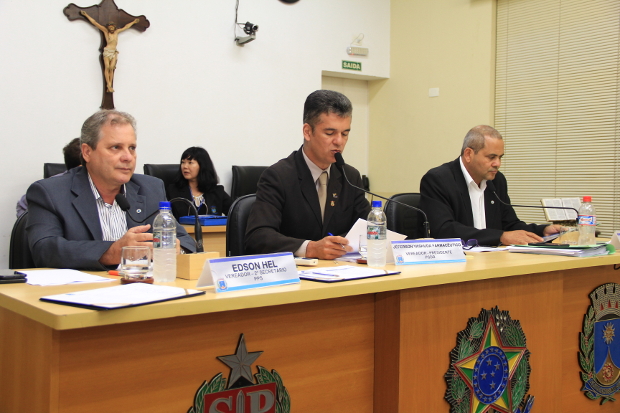 Câmara Municipal aprova isenção de pedágio a servidores de assentamento (com vídeo)