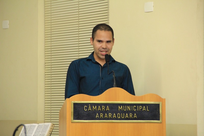 Orador defende a comunicação pública nas mídias sociais