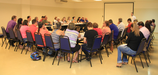 Nova reunião no Centro de Convenção discute PCCV