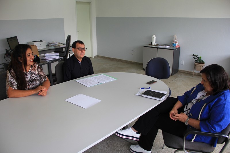 Gerson da Farmácia apoia projeto de lei para atendimento de terapias alternativas pelo SUS