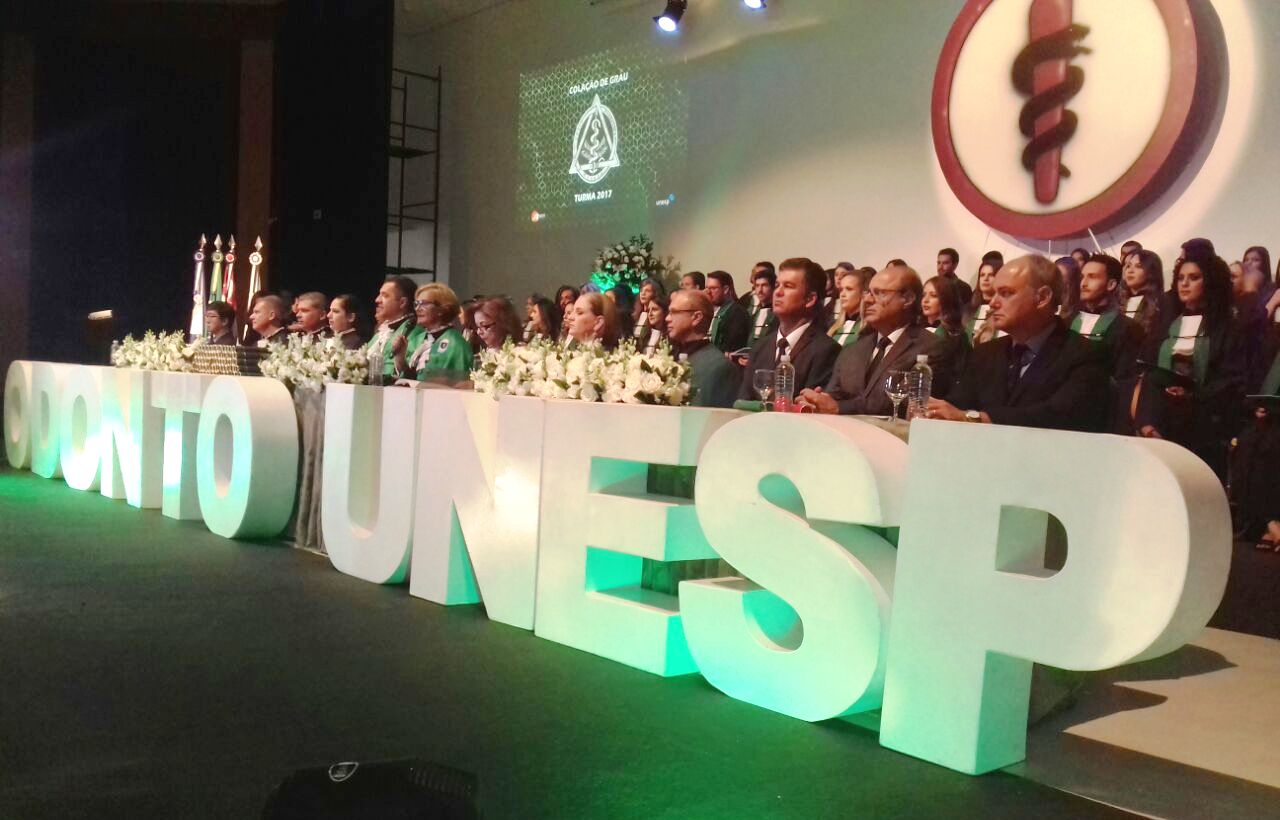Yashuda participa da formatura da 88ª Turma  da Odontologia da Unesp de Araraquara