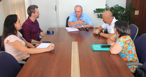 Campanha deverá arrecadar fundos para cadeiras de rodas, leites e fraldas
