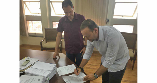 Prefeito sanciona Lei que institui Dia Municipal de Combate à LGBTfobia