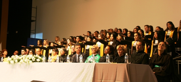 Yashuda representa a Câmara na formatura da Faculdade de Ciências Farmacêuticas