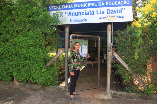 A pedido de mães, Thainara Faria visita CERs e cobra melhorias