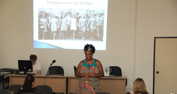 Gaspa realiza palestras na Câmara no Dia da Mulher