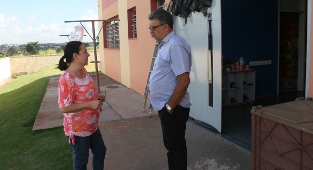 Pais de alunos pedem mais segurança e melhorias em CER invadido no fim de semana