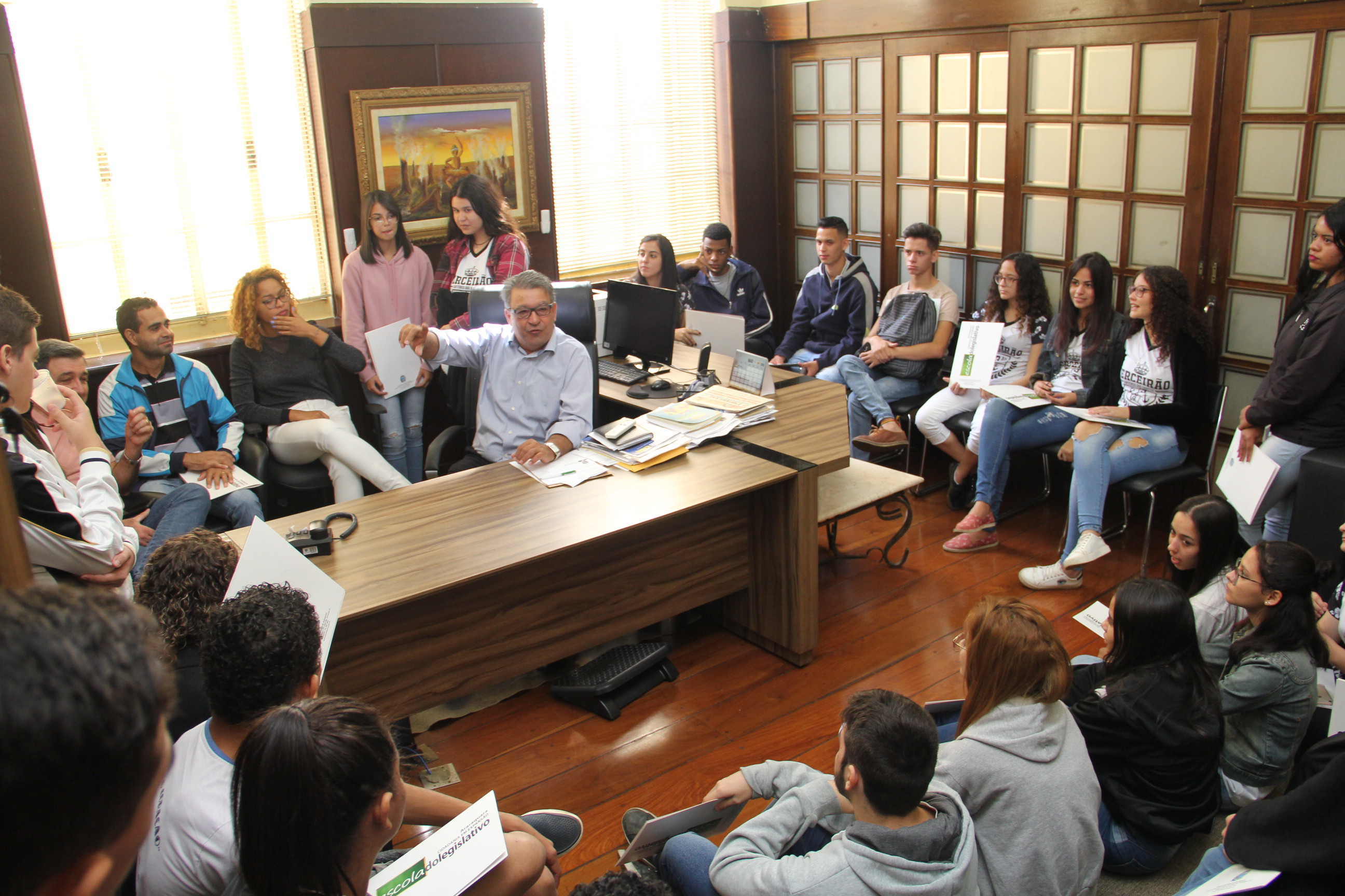 'Visite a Câmara' recebe três escolas do município