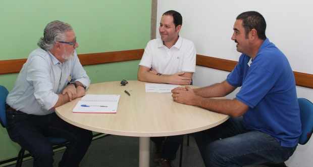 Projetos para incentivar o ciclismo são estudados em reunião