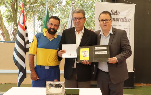 Daae celebra 50 anos com selo e carimbo comemorativos