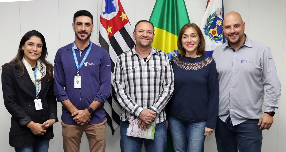 Presença de animais de estimação em shoppings agora é facultativa