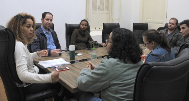Regularização de atividades dos artesãos é discutida na Câmara Municipal