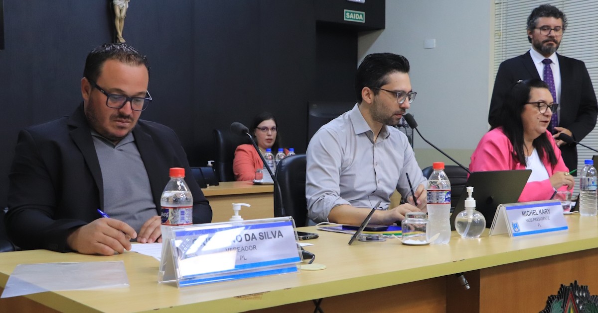 Queda de energia interrompe Sessão Ordinária da Câmara de Araraquara