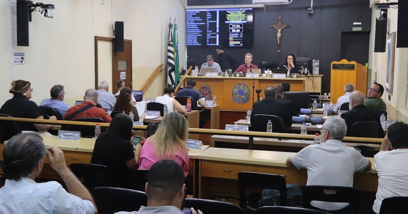 Câmara aprova políticas públicas voltadas a animais e Carteira de Identificação da Pessoa com Diabetes