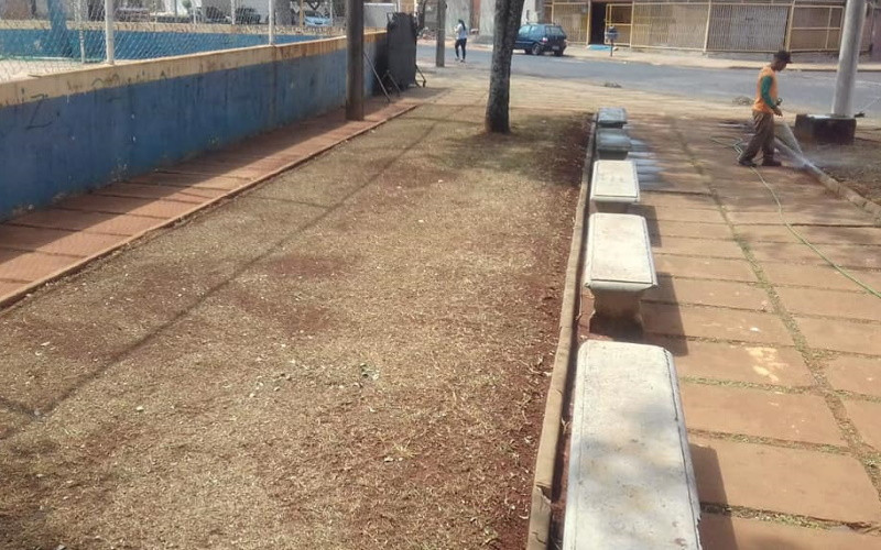 2019102_SITE ABRE Indicação é atendida na praça da paróquia Santa Terezinha